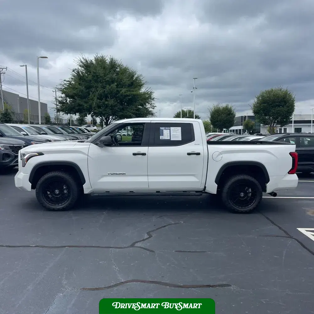 2022 Toyota Tundra SR5
