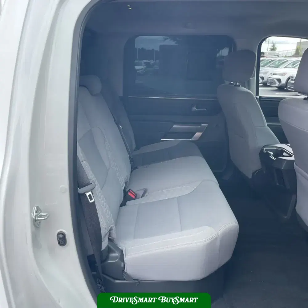 2022 Toyota Tundra SR5