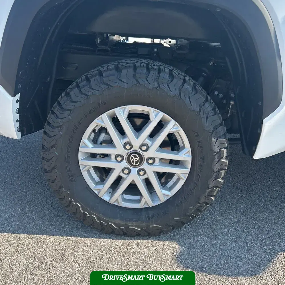 2025 Toyota Tundra SR5