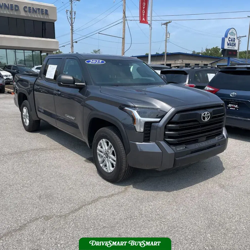 2025 Toyota Tundra SR5