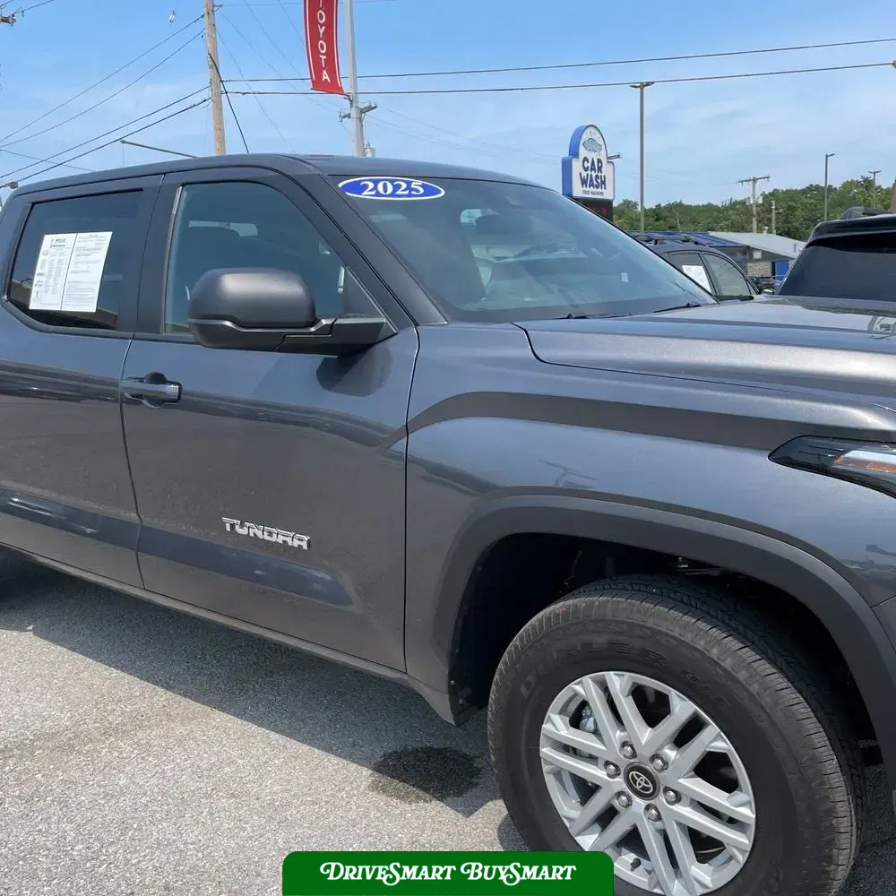 2025 Toyota Tundra SR5