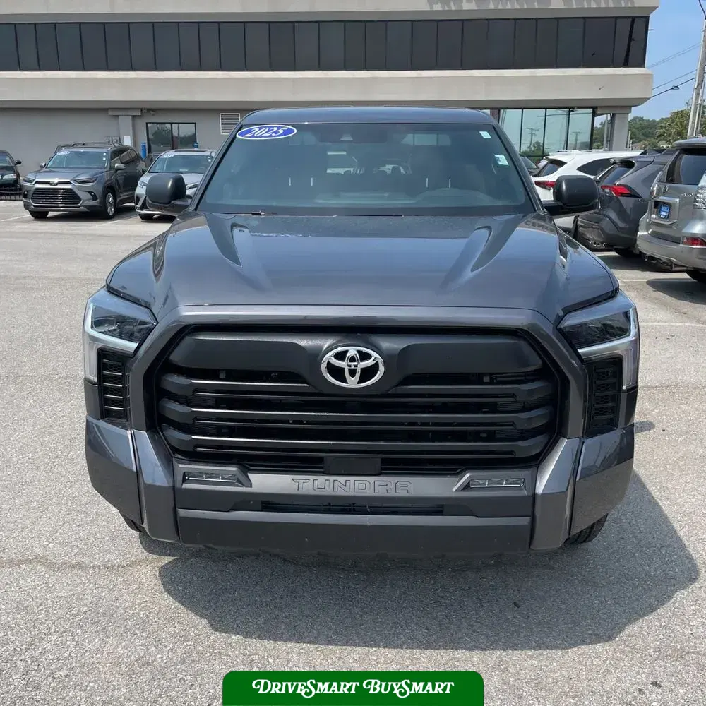 2025 Toyota Tundra SR5