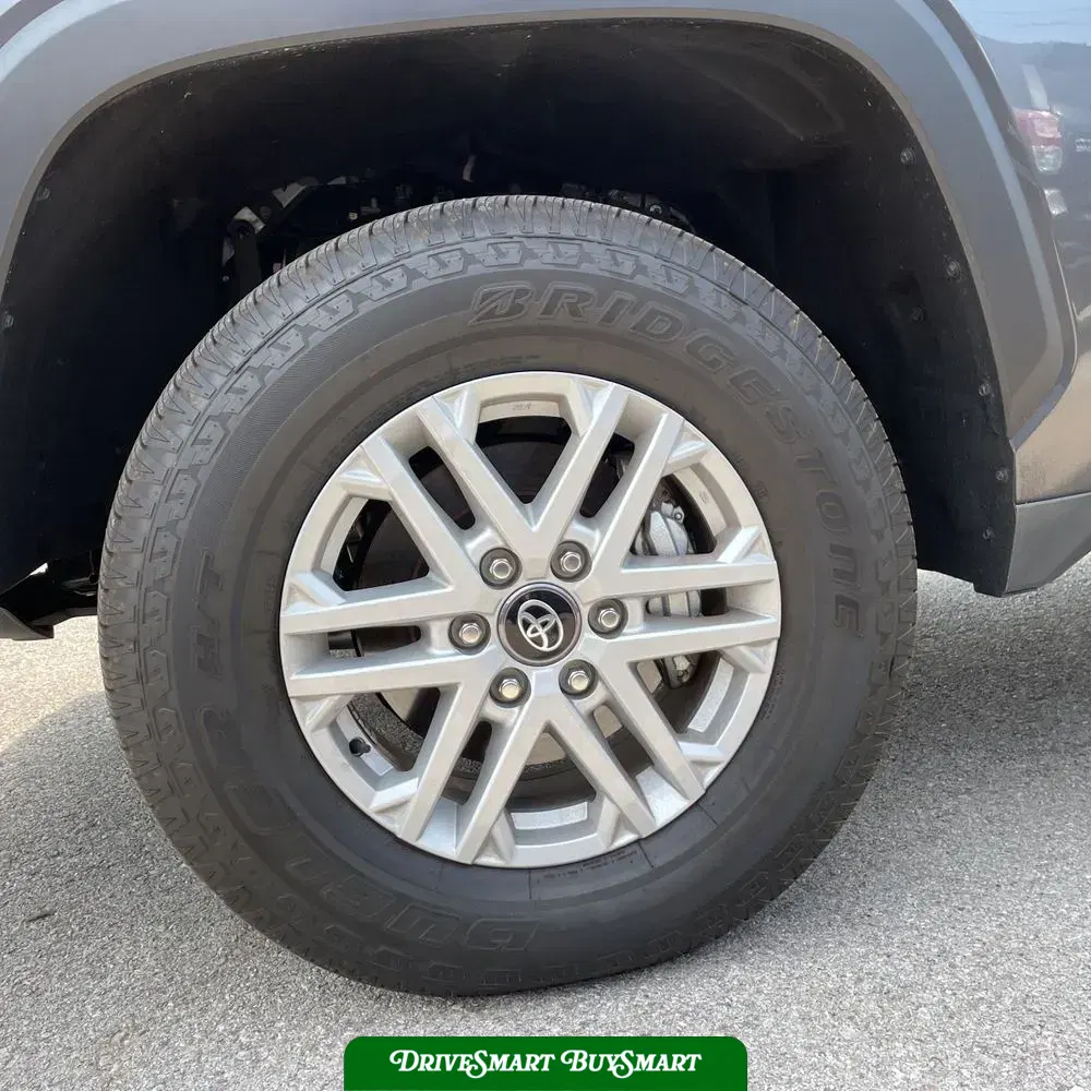 2025 Toyota Tundra SR5