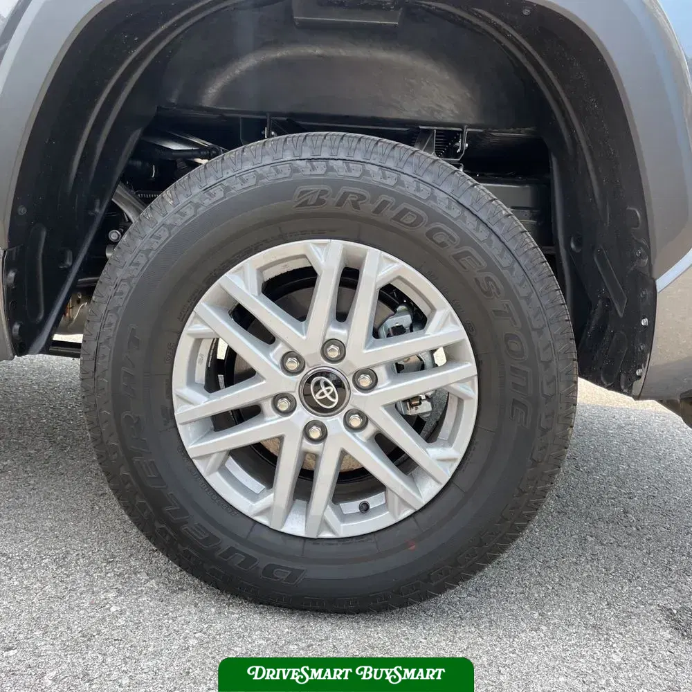 2025 Toyota Tundra SR5