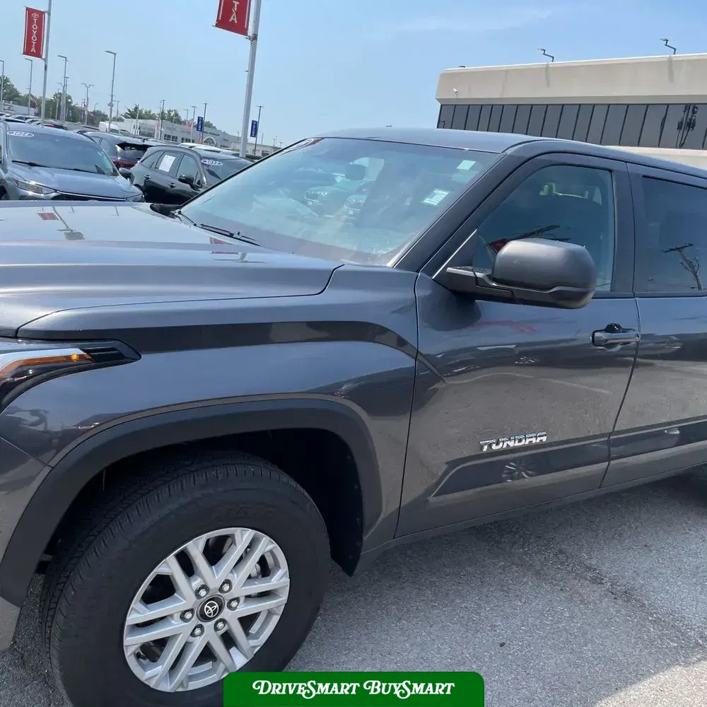 2025 Toyota Tundra SR5
