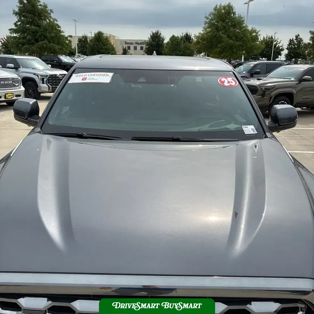 2025 Toyota Tundra Platinum HV