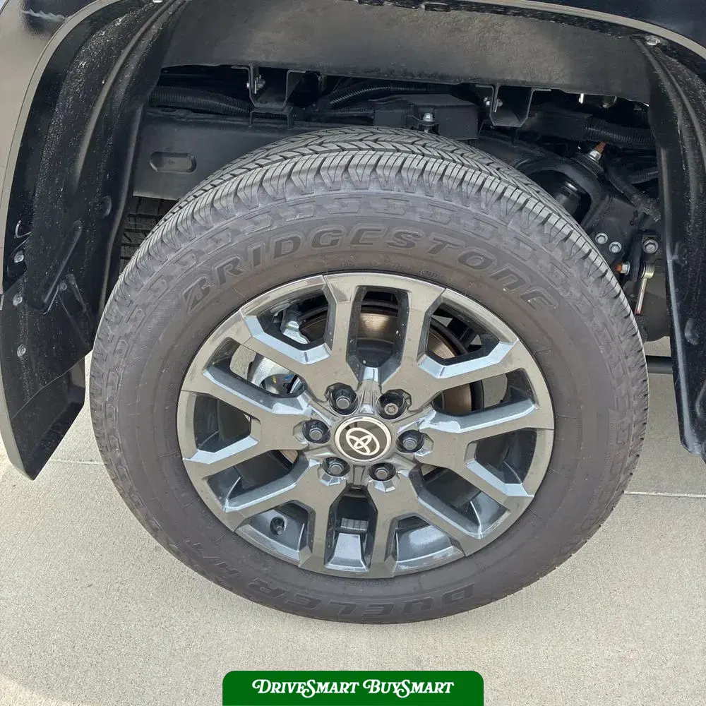 2025 Toyota Tundra Platinum HV