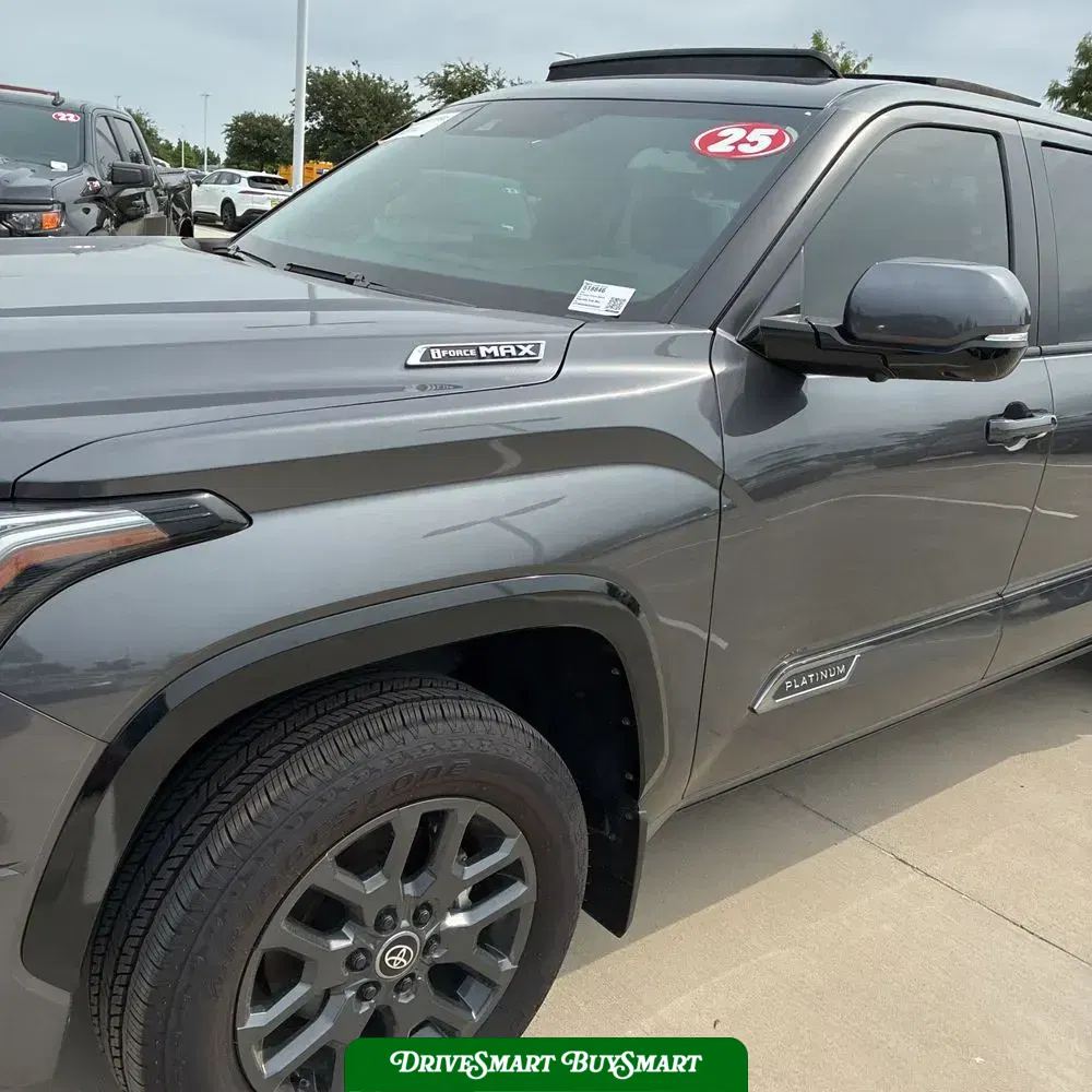 2025 Toyota Tundra Platinum HV