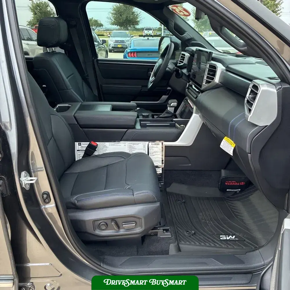 2025 Toyota Tundra Platinum HV