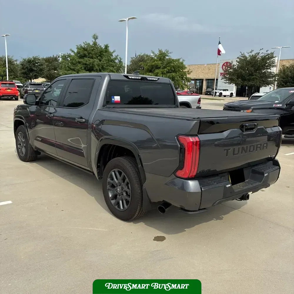2025 Toyota Tundra Platinum HV