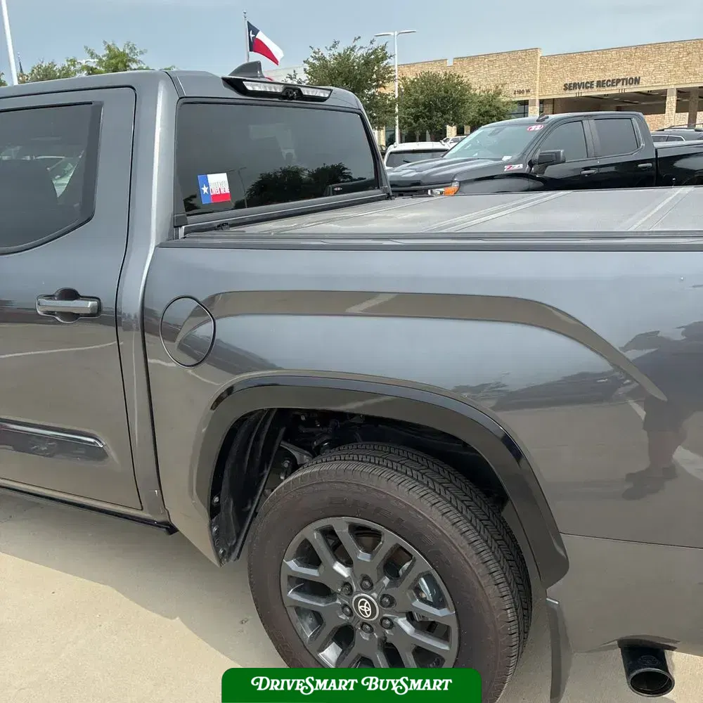 2025 Toyota Tundra Platinum HV