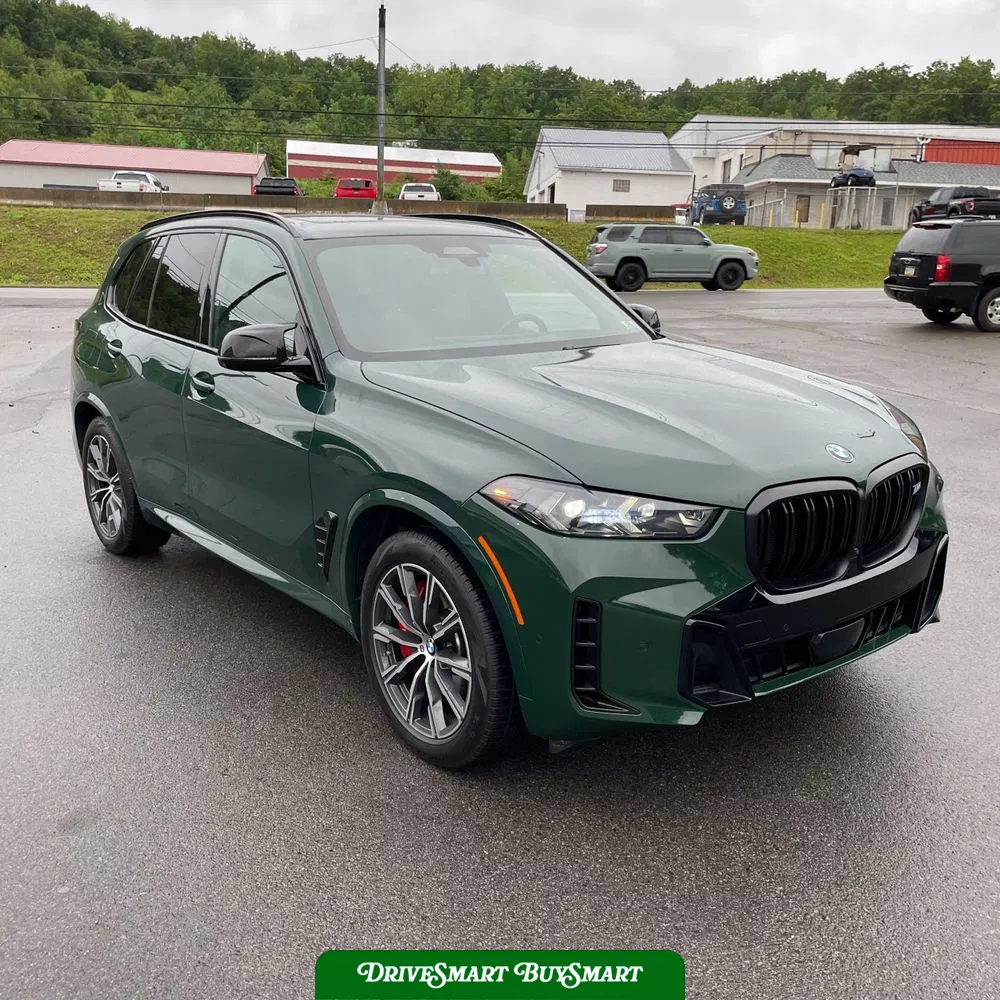 2024 BMW X5 M60i
