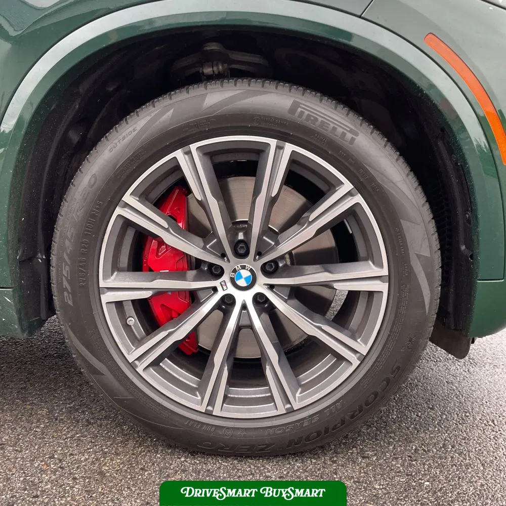 2024 BMW X5 M60i