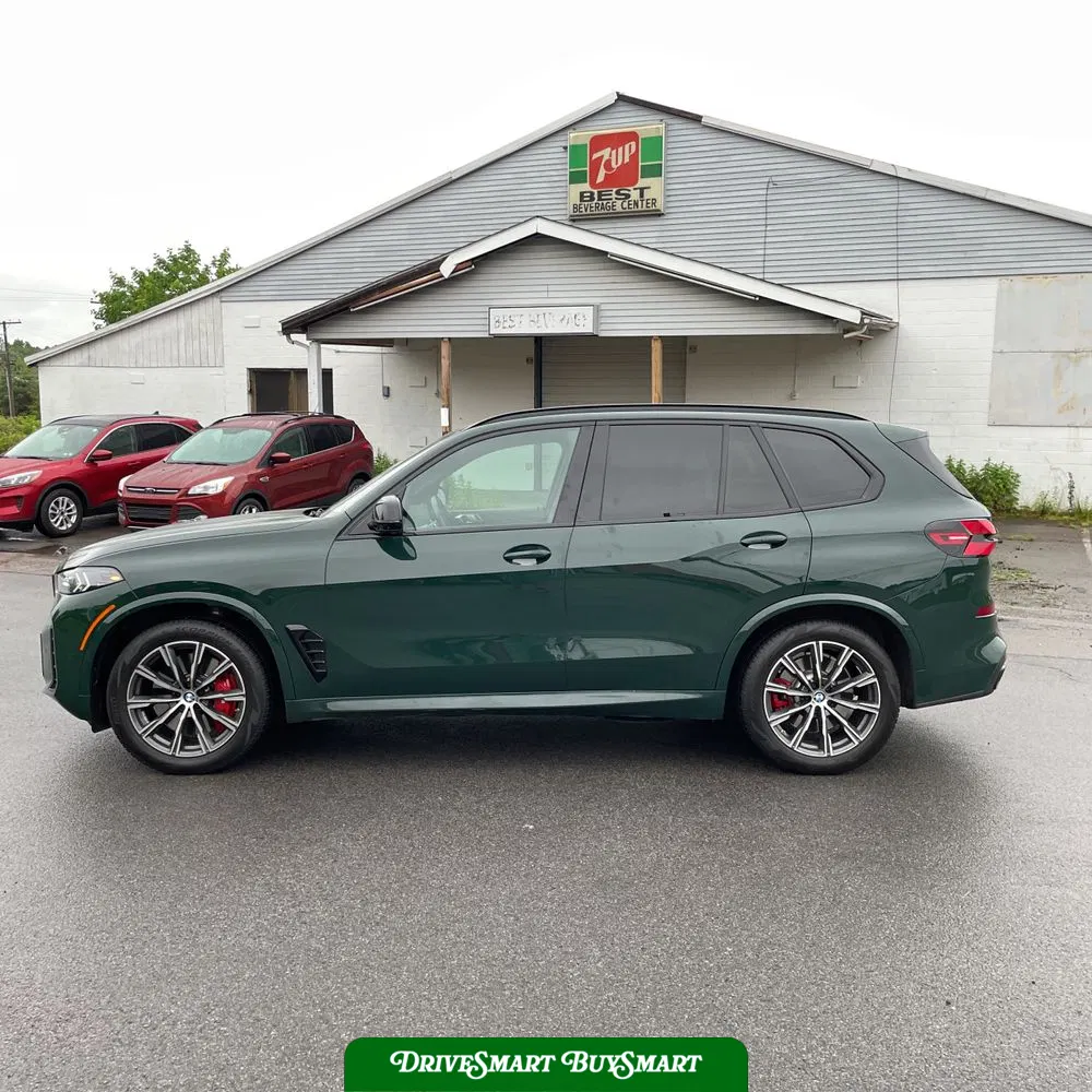 2024 BMW X5 M60i