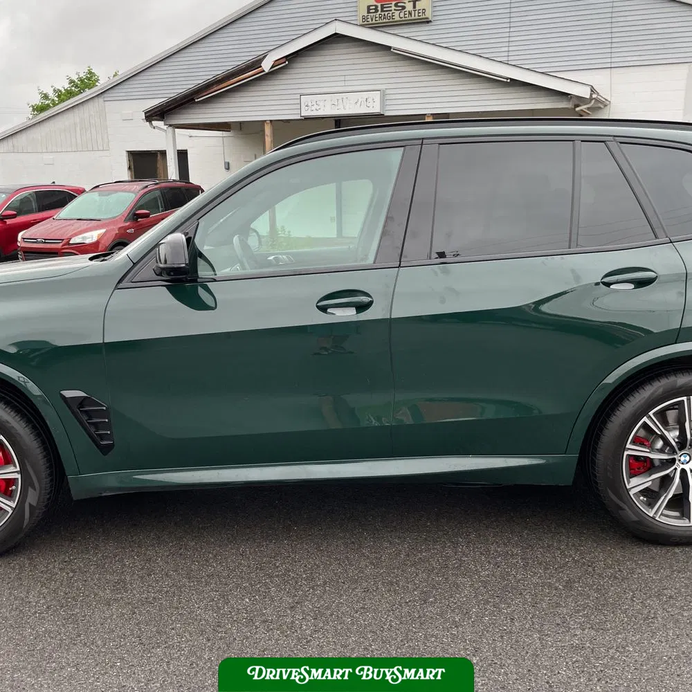 2024 BMW X5 M60i