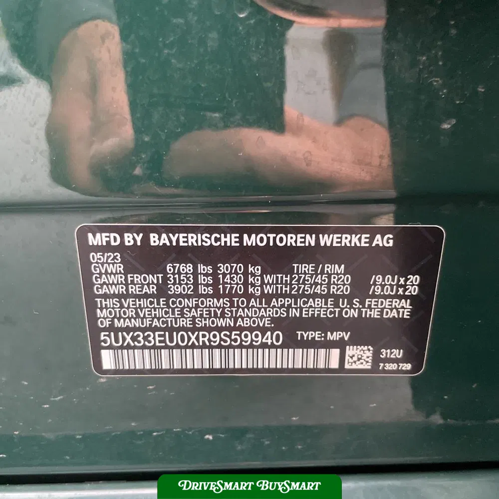 2024 BMW X5 M60i
