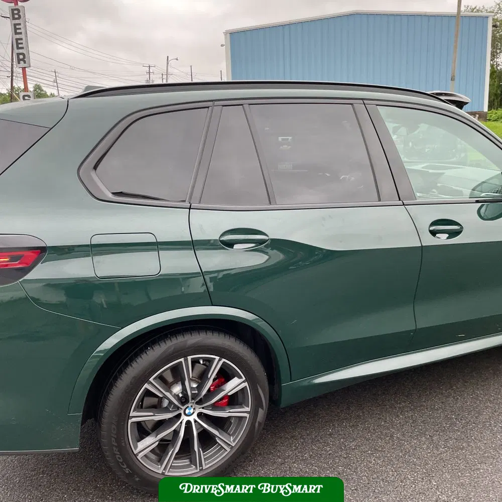 2024 BMW X5 M60i