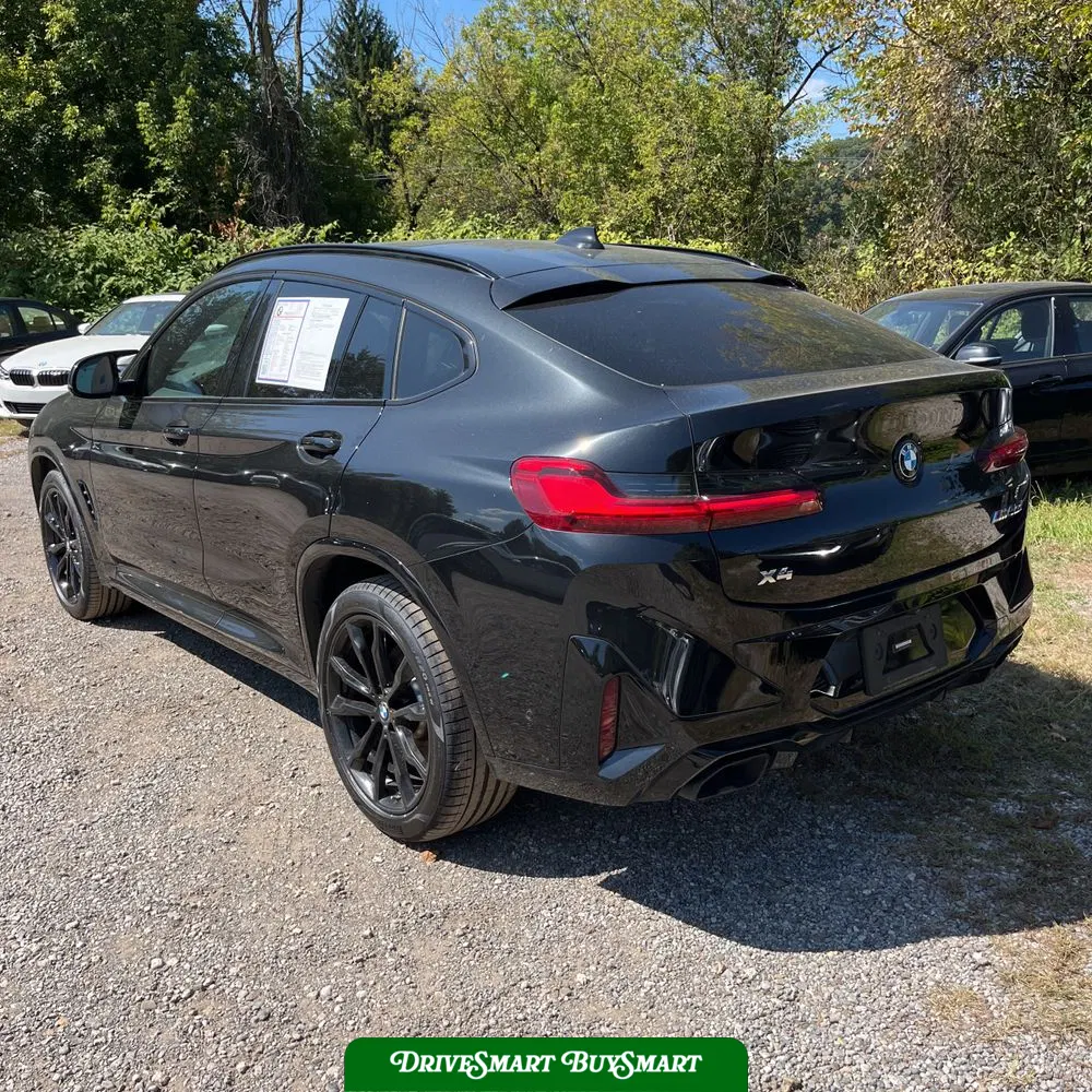 2023 BMW X4 M40i