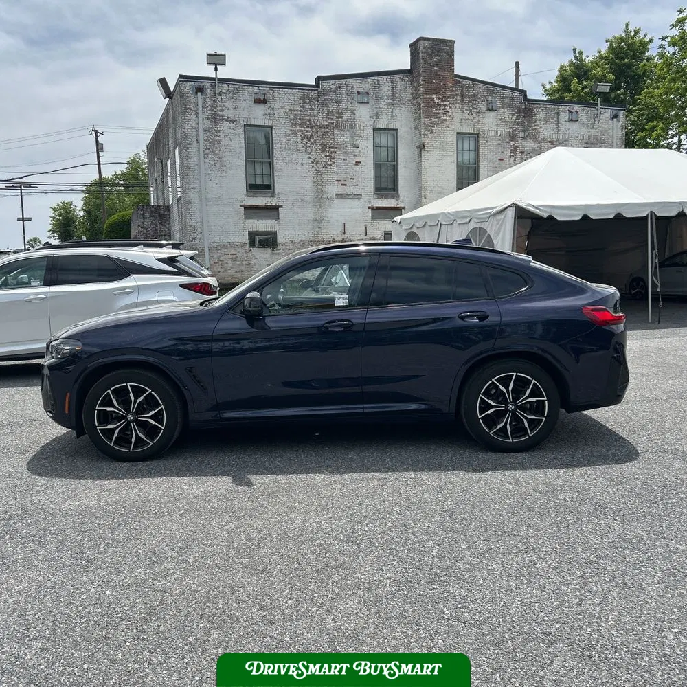 2023 BMW X4 M40i