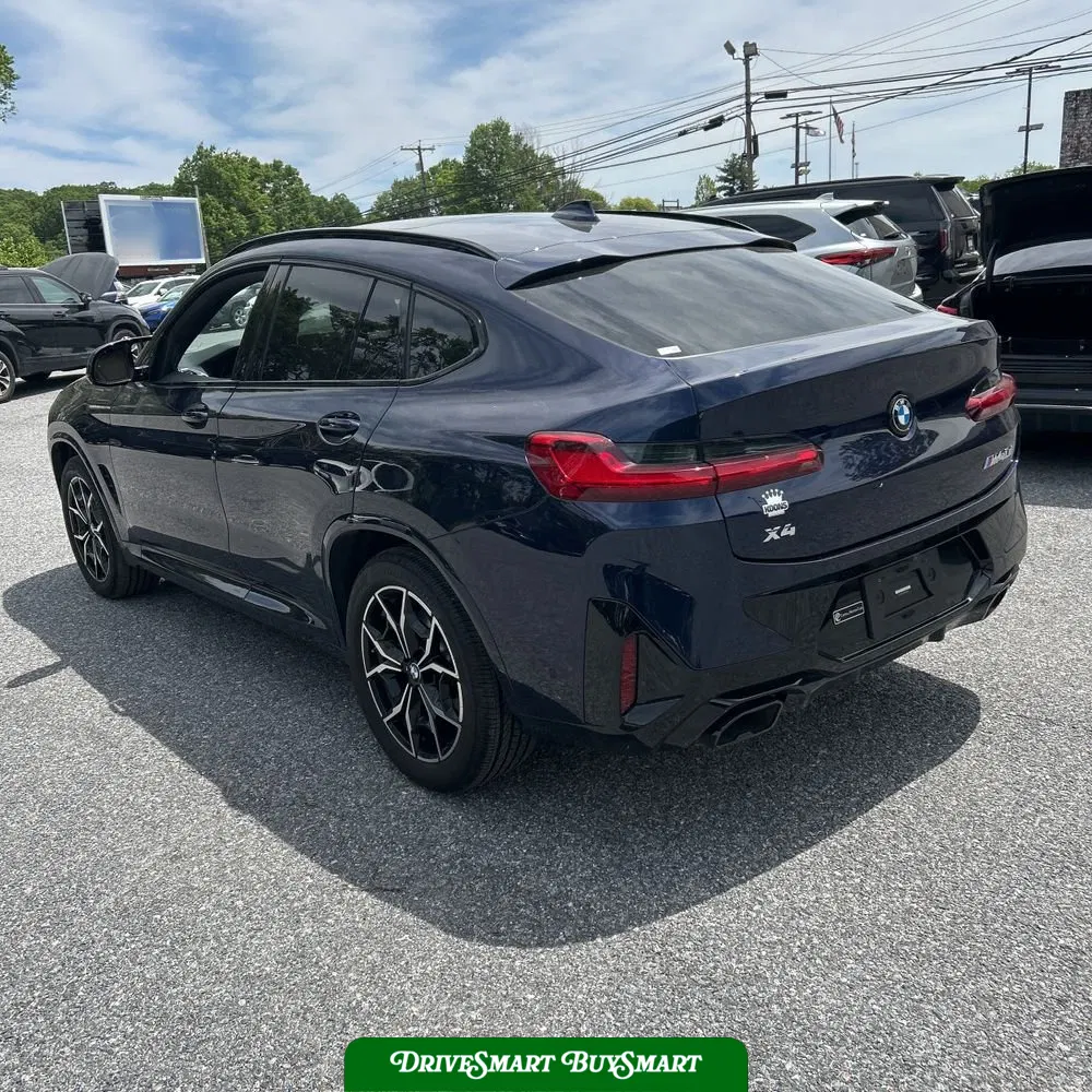 2023 BMW X4 M40i