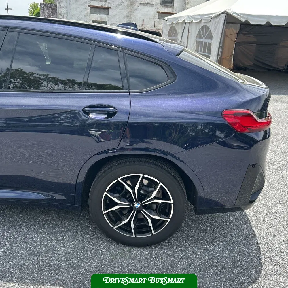 2023 BMW X4 M40i
