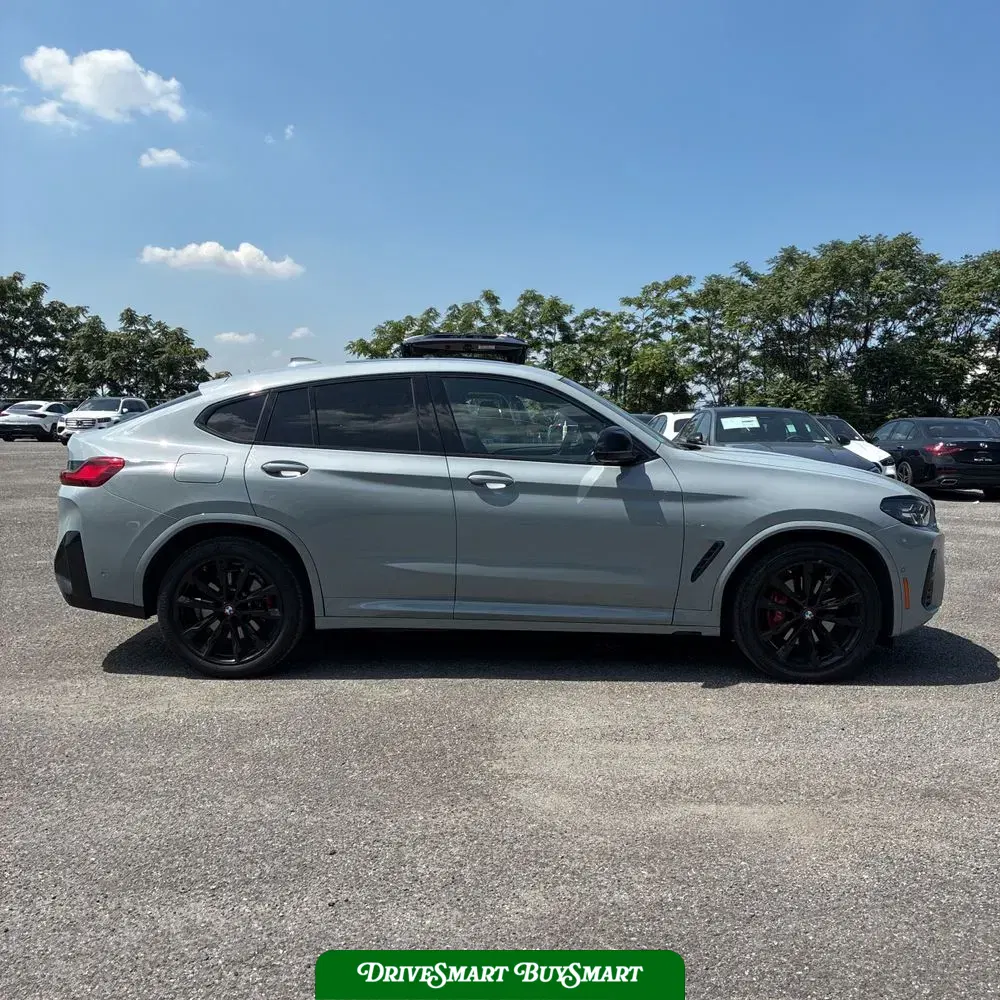 2024 BMW X4 M40i