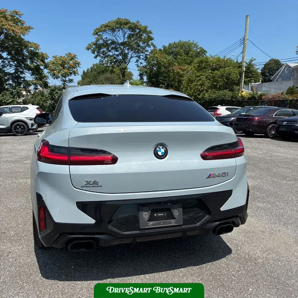 2024 BMW X4 M40i