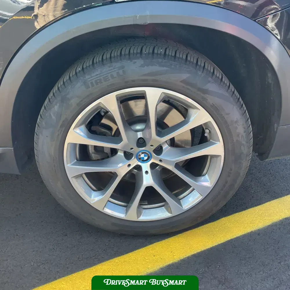 2025 BMW X5 xDrive50e