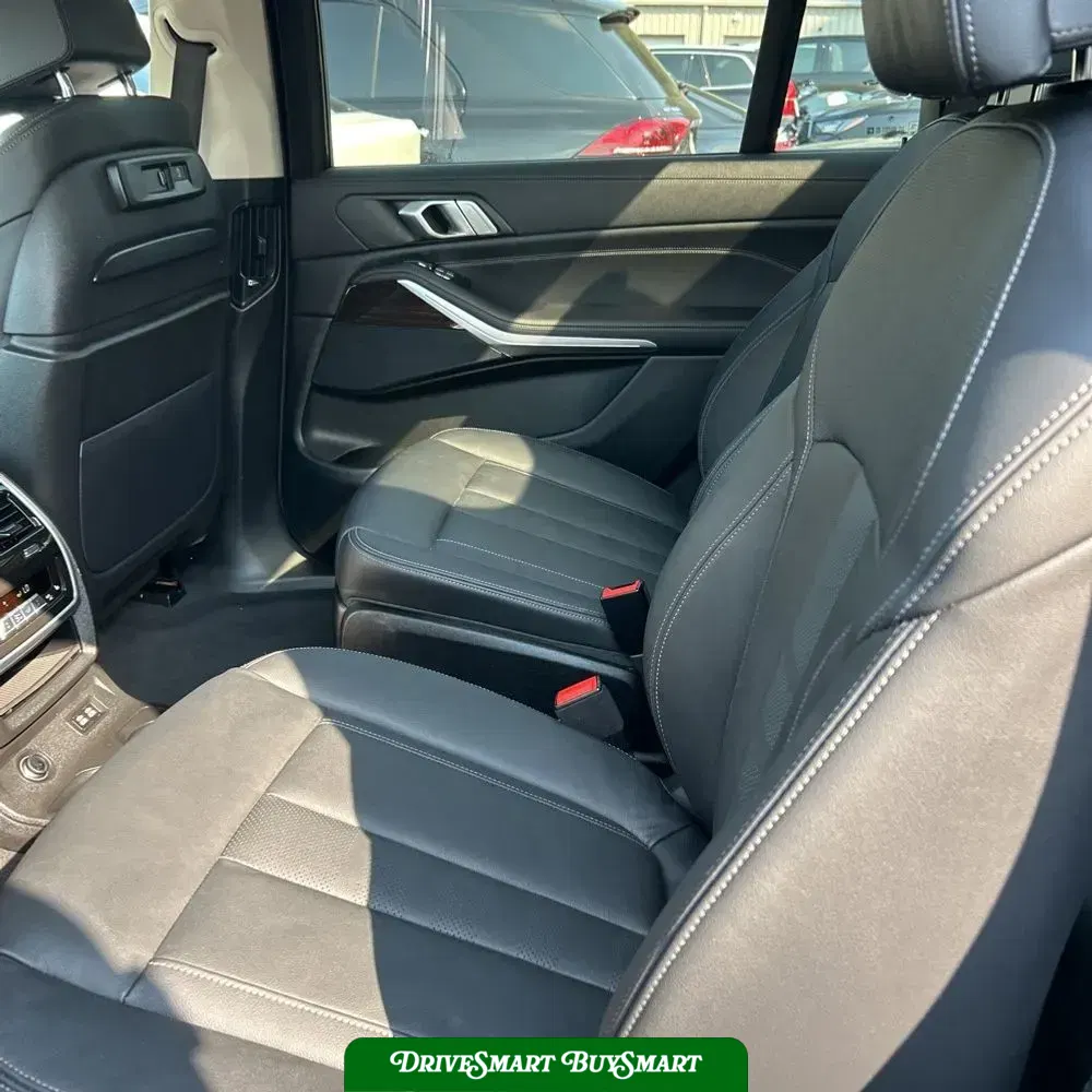 2021 BMW X7 xDrive40i