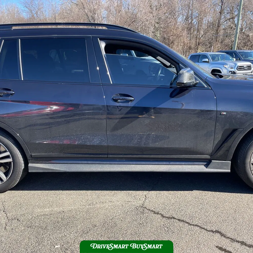 2022 BMW X7 M50i