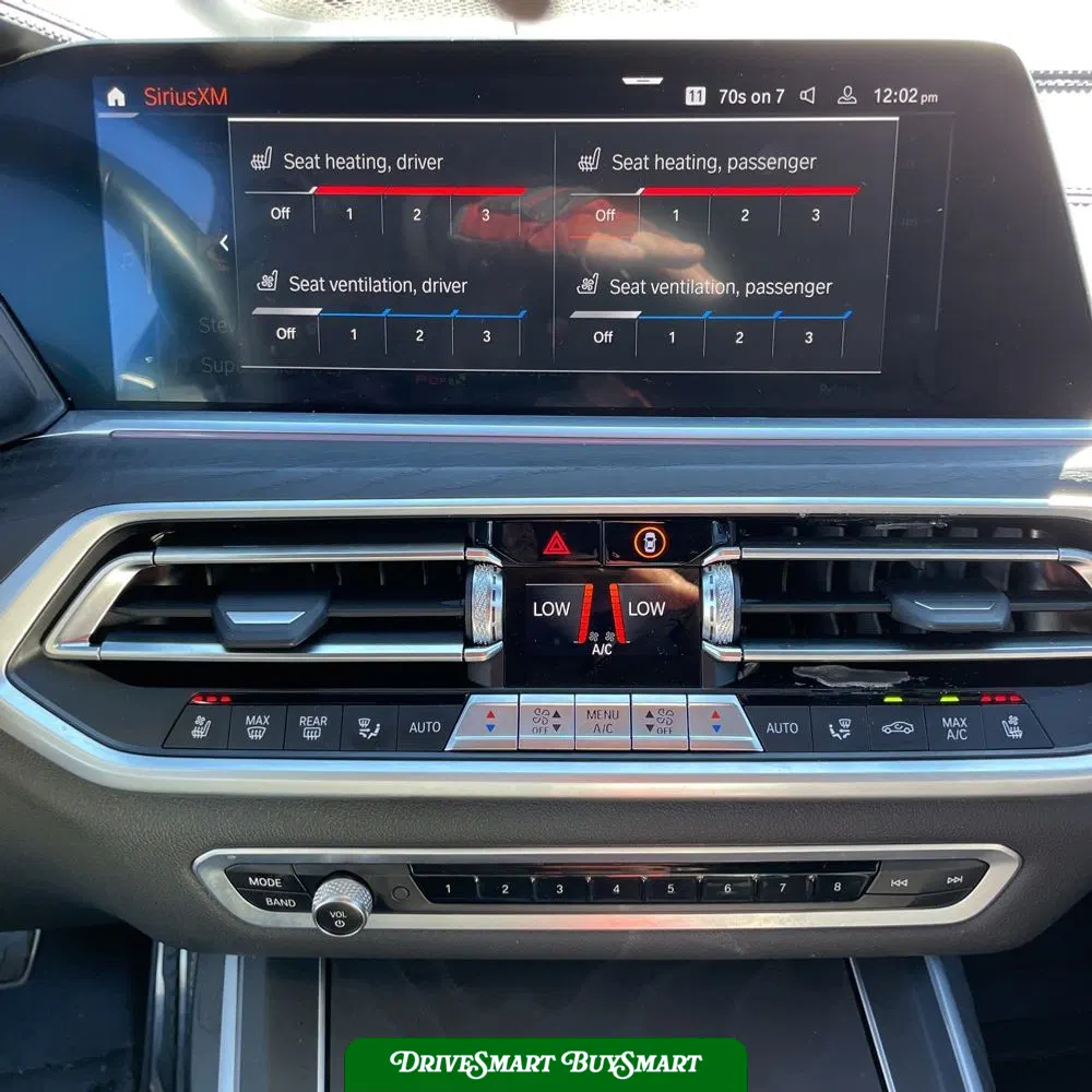 2022 BMW X7 M50i