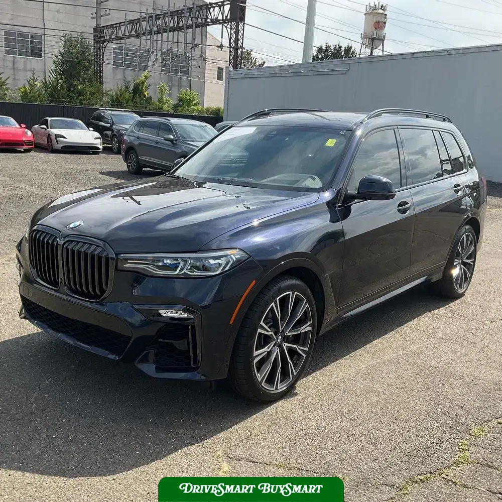 2021 BMW X7 M50i