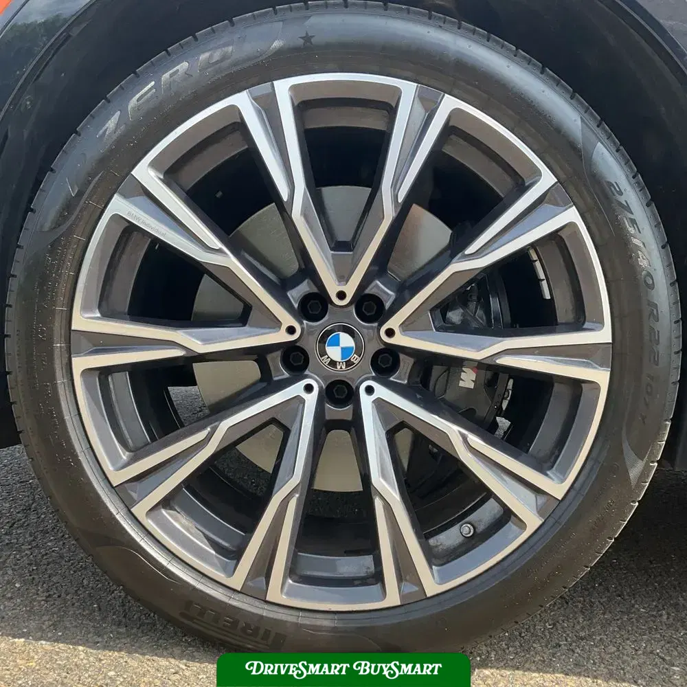 2021 BMW X7 M50i