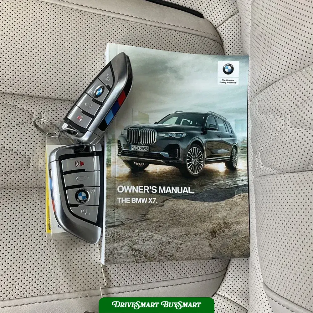2021 BMW X7 M50i