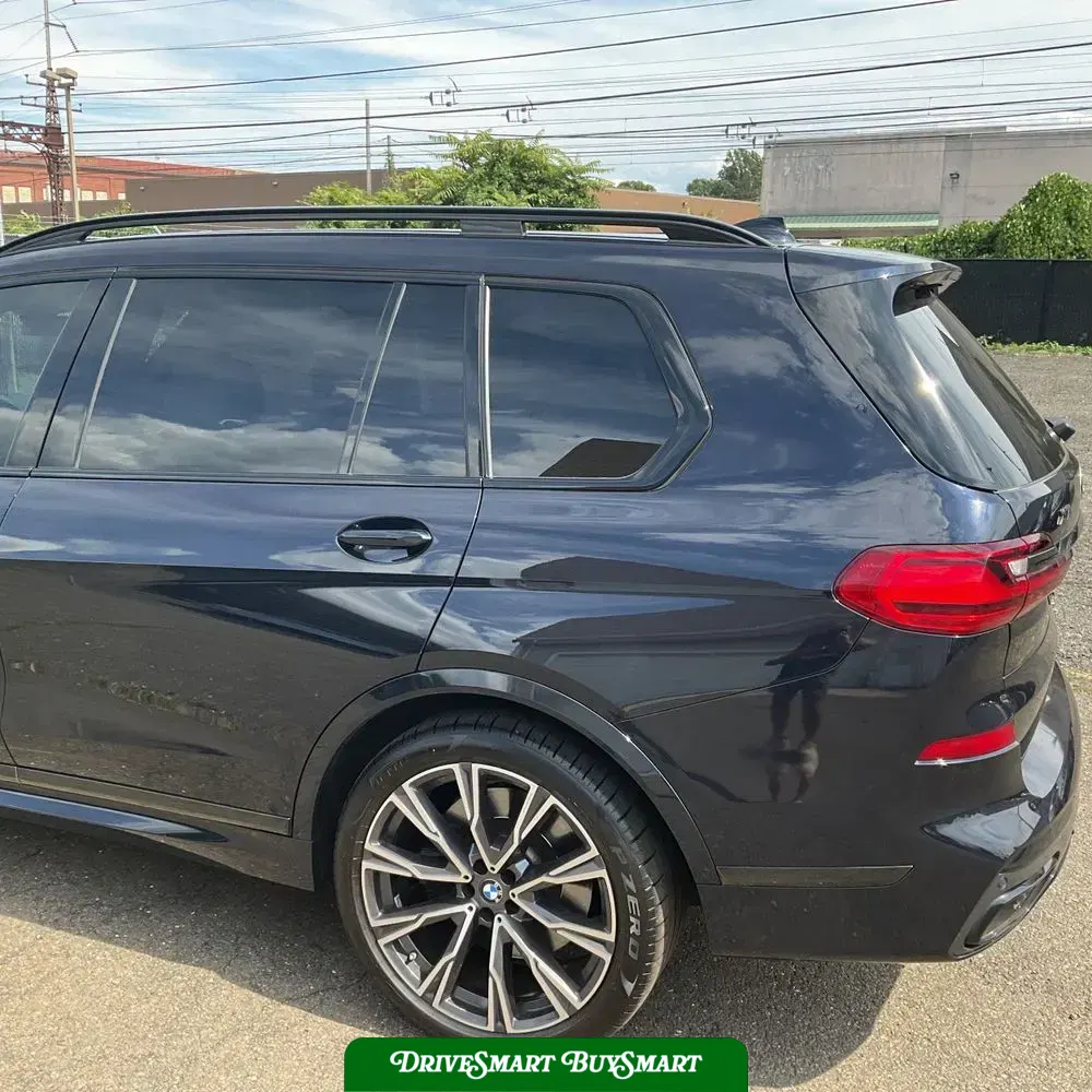 2021 BMW X7 M50i