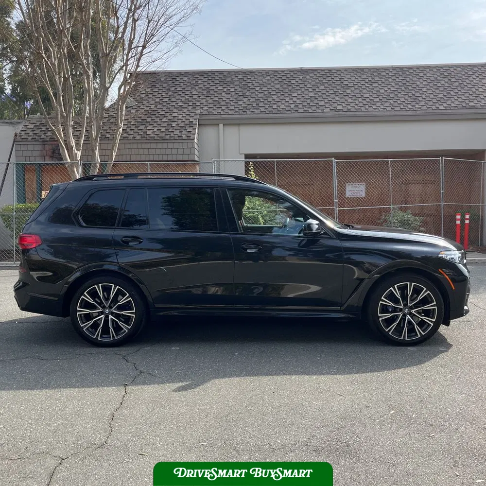 2020 BMW X7 M50i