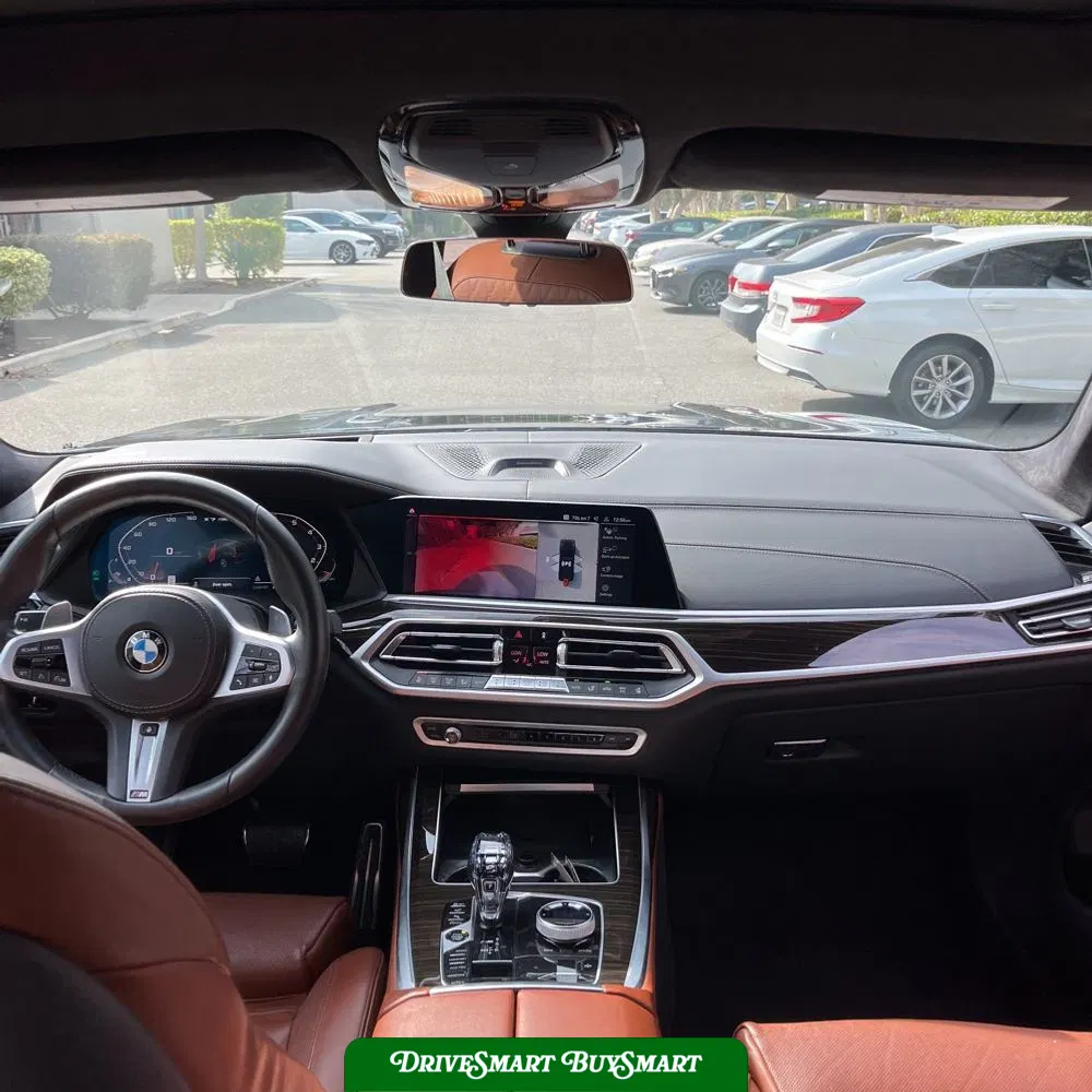 2020 BMW X7 M50i
