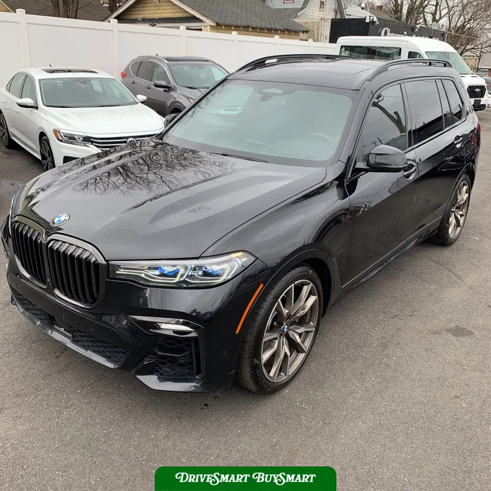 2021 BMW X7 M50i