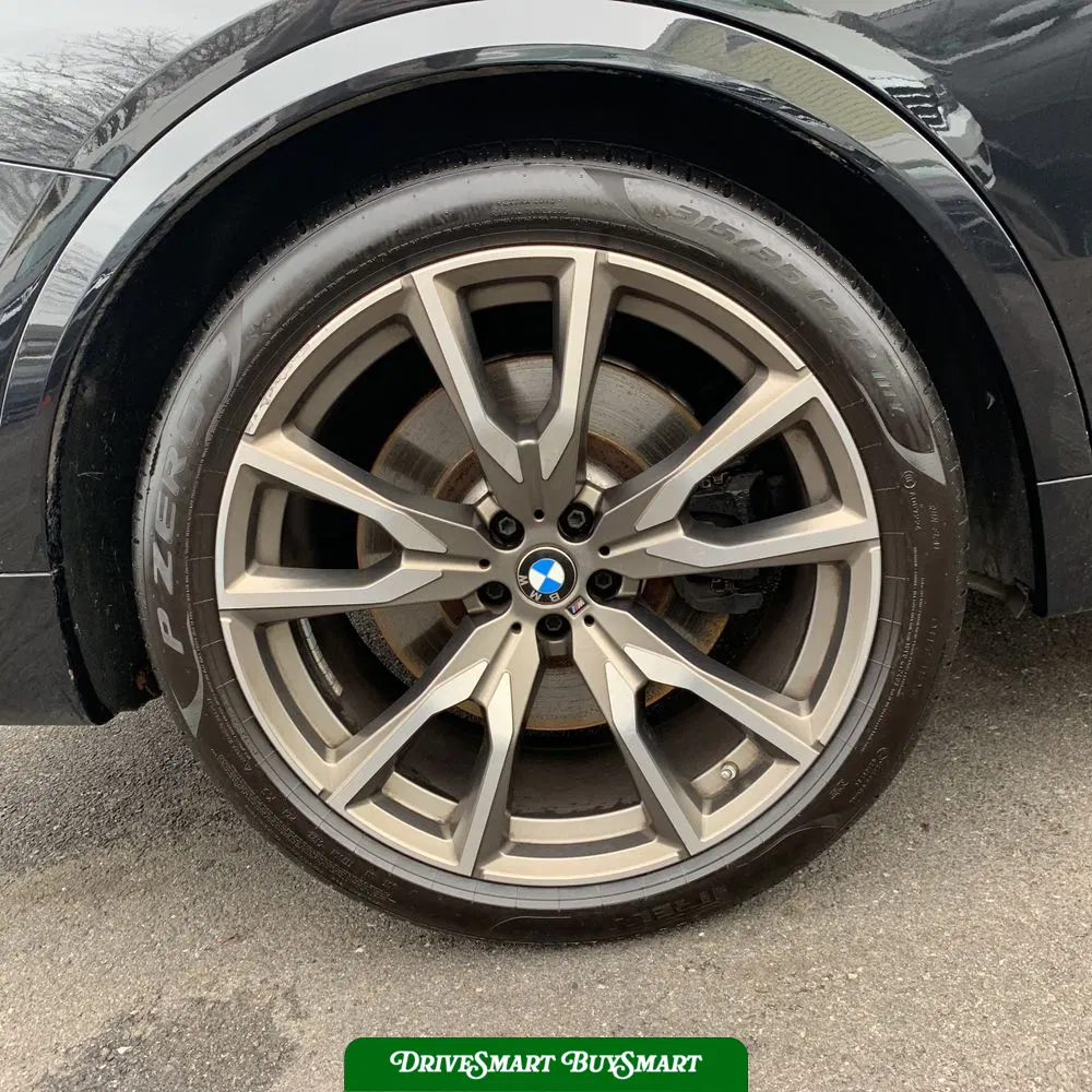 2021 BMW X7 M50i
