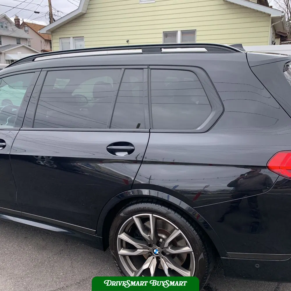 2021 BMW X7 M50i