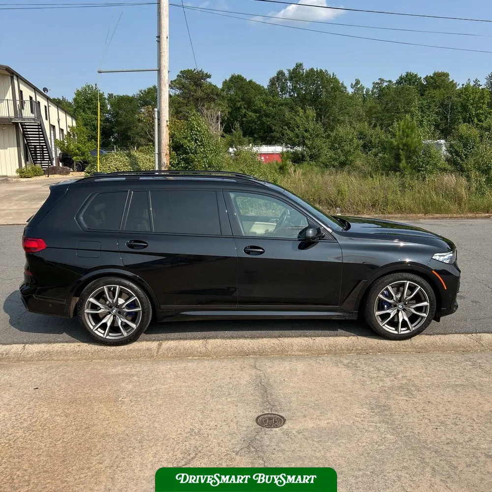 2021 BMW X7 M50i