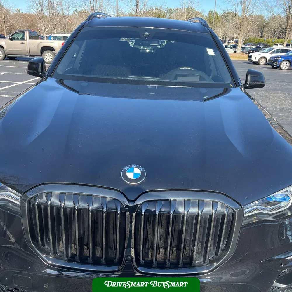 2022 BMW X7 M50i