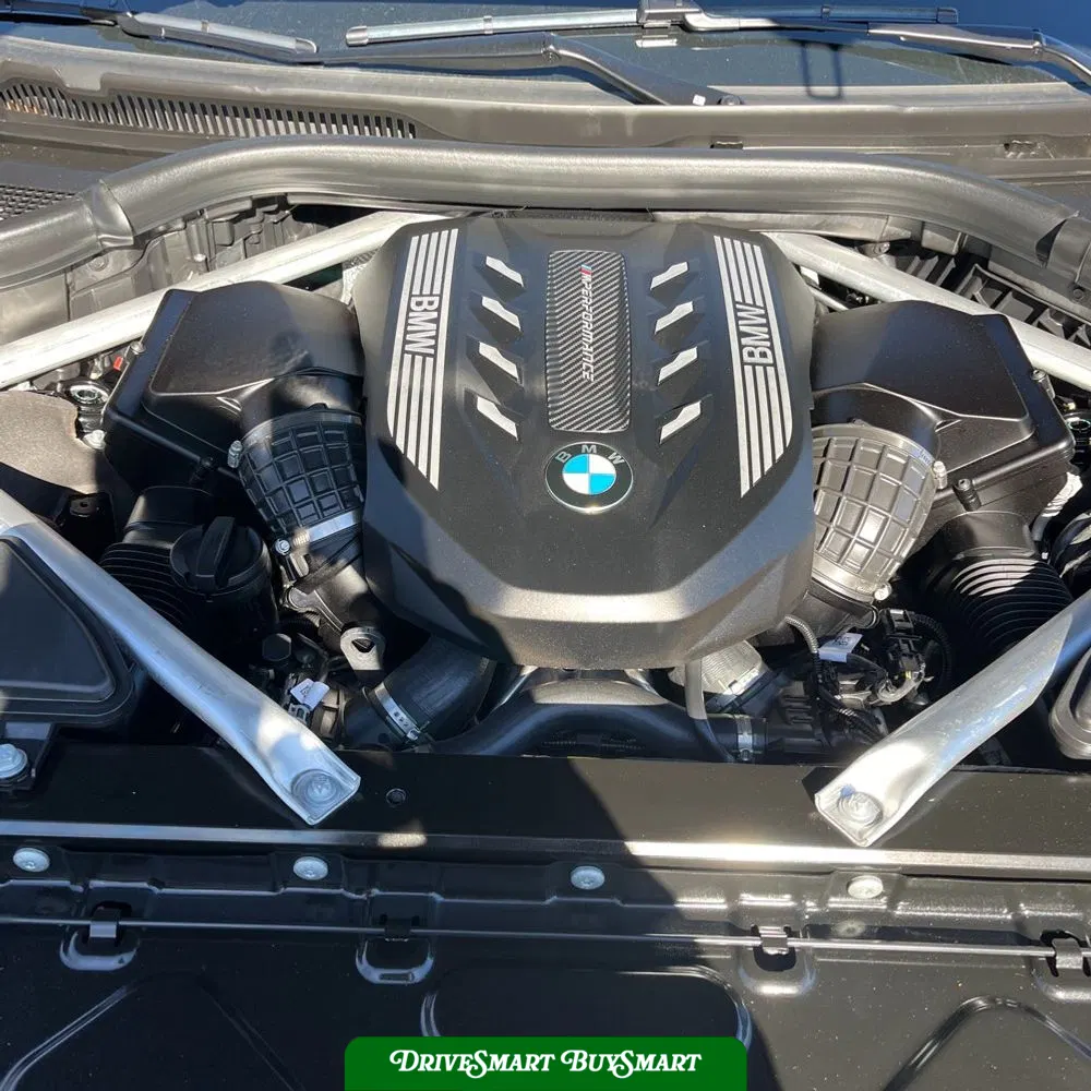 2022 BMW X7 M50i