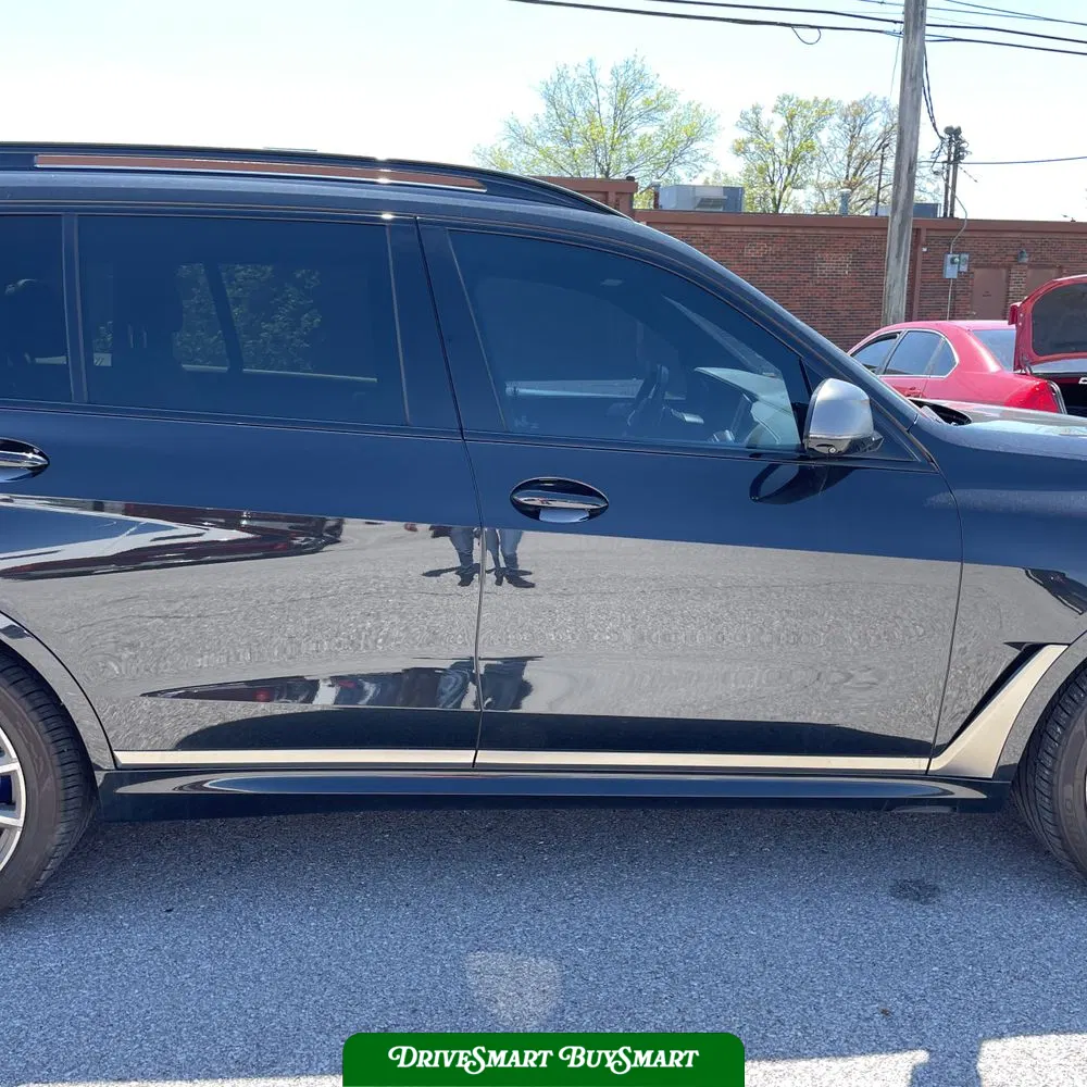 2021 BMW X7 M50i