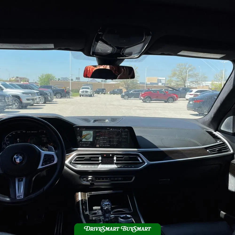 2021 BMW X7 M50i