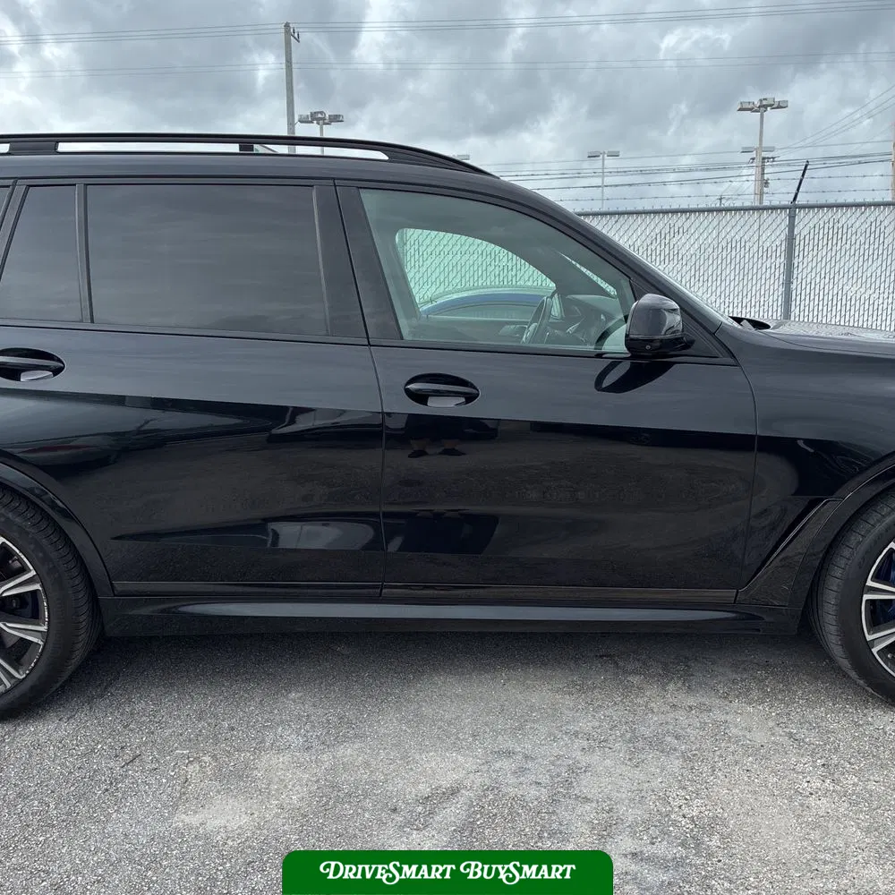 2020 BMW X7 M50i