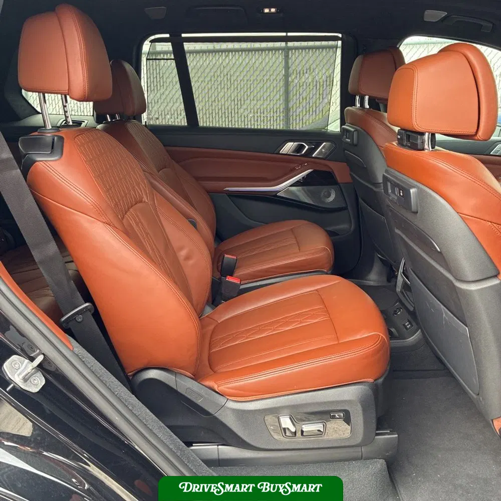 2020 BMW X7 M50i
