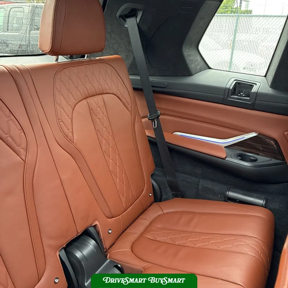 2020 BMW X7 M50i
