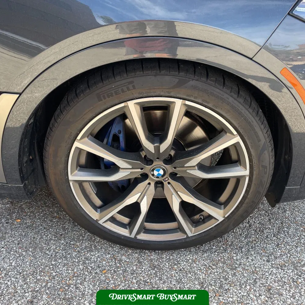 2022 BMW X7 M50i
