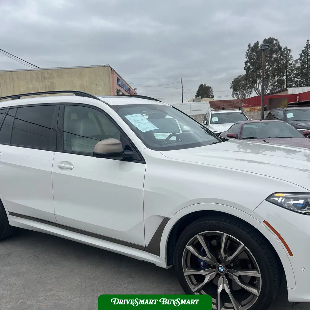 2022 BMW X7 M50i